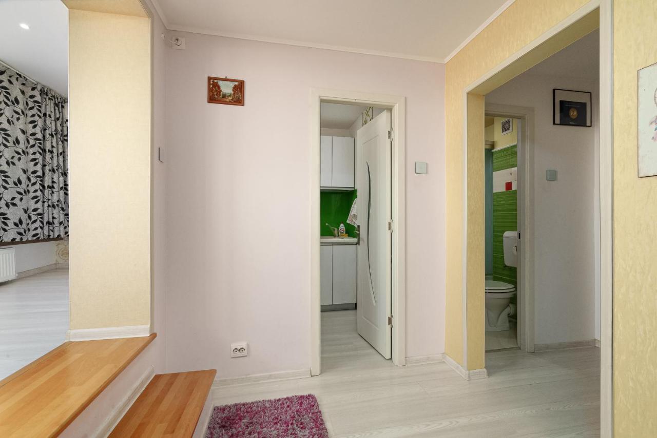 Stone Gate Apartment #1 부쿠레슈티 외부 사진