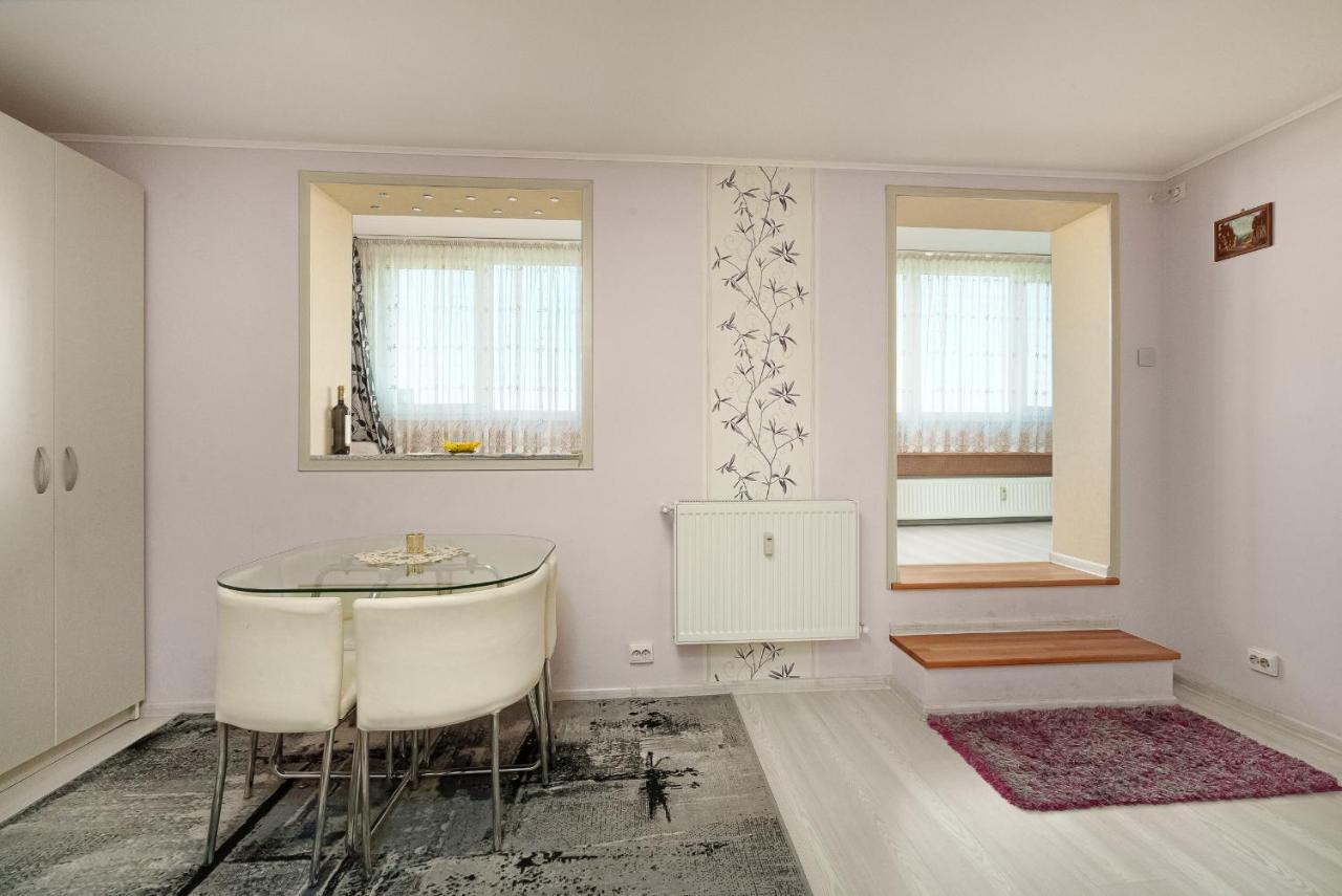 Stone Gate Apartment #1 부쿠레슈티 외부 사진